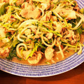 あおまんjapan's cooksnap of when they made ☆豆苗ともやしと豚肉の炒め物.