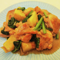 しろさまとなっきー's cooksnap of when they made 新じゃがとほうれん草の鶏肉炒め.