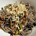 みーちゃん⑅*.♡ママ's cooksnap of when they made 残りのひじき煮アレンジ＊絶品和え蕎麦.
