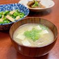 Superlittleboo's cooksnap of when they made 豆腐とえのきの味噌汁.
