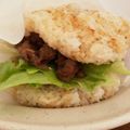 毎日おかあちゃん's cooksnap of when they made 再現！モス風の焼肉ライスバーガー♪.