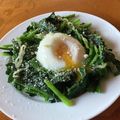 レディー・ババア's cooksnap of when they made ほうれん草ソテーの温玉のせ.