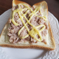 とも's cooksnap of when they made 簡単♪ ツナマヨチーズの絶品トースト☆.