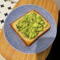 peanutsss's cooksnap of when they made 完熟アボカドのとろけるマヨ醤油トースト.