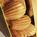 ひっとんわーるど's cooksnap of when they made 卵白消費♬さっくりアーモンドケーキ.