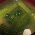ヨシヨッシー's cooksnap of when they made 小松菜と豆腐の味噌汁.