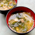 Moggieneko's cooksnap of when they made 簡単！落とし玉子のお味噌汁.