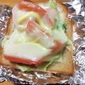 ダイエッターひさ子's cooksnap of when they made トマトオニオントースト.