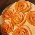 ゆちゃん料理修行中's cooksnap of when they made 簡単HM記念日や母の日♡林檎の薔薇ケーキ.