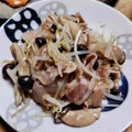 和☆2049's cooksnap of when they made モヤシとしめじと豚バラの柚子胡椒炒め.