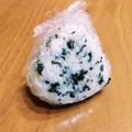 ☆ぴよぴよ☆'s cooksnap of when they made ごましおわかめおにぎり.