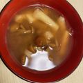 ピーナッツ子♪'s cooksnap of when they made ‘松山あげ’のお味噌汁.