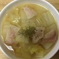 かおり♡♡♡'s cooksnap of when they made 白菜とベーコンのコンソメスープ.