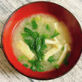yukarin222's cooksnap of when they made 菊菜と油揚げのみそ汁.