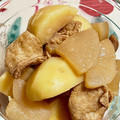 元祖はる's cooksnap of when they made 簡単！　大根 じゃがいも 油揚げの　煮物.