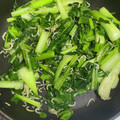 Yukitty39♡'s cooksnap of when they made ほうれん草とじゃこのごま油炒め.