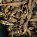 kinkinsan's cooksnap of when they made こっくり甘口仕上げ♡しめじと舞茸の佃煮.