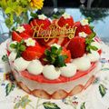 amiaminn's cooksnap of when they made 誕生日に♪苺たっぷりレアチーズケーキ.