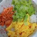 クック3N0VKO☆'s cooksnap of when they made ふっくら鮭とふんわり卵の♡三色そぼろ丼.