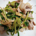 がーる2019's cooksnap of when they made 激ウマほうれん草と豚肉と油揚げのバタポン.