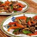 お料理ニャロメ's cooksnap of when they made 牛肉と野菜、きのこのオイスターソース炒め.