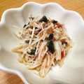 ♡赤いうさぎ♡'s cooksnap of when they made 5分でできるえのきと梅干しの和え物.