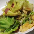 ヨシヨッシー's cooksnap of when they made キャベツとウインナーと卵の炒めもの.