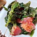 とんがりくん。's cooksnap of when they made ほうれん草とトマト・わかめのゴマあえ♪.