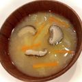 悠LOVE航's cooksnap of when they made いい出汁かおる白菜 椎茸の味噌汁^^.