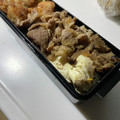 まめ郎's cooksnap of when they made 簡単☆卵とじ牛丼.