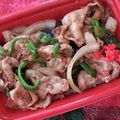 花時計咲いた's cooksnap of when they made 簡単♪豚バラと新玉葱の焼き肉丼♪.