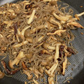1035's cooksnap of when they made 簡単♪きのこと糸蒟蒻のきんぴら【常備菜】.