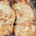 yumi3030's cooksnap of when they made オニオンチーズパン.