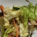☆ごはんできた☆'s cooksnap of when they made レタスときゅうりの塩昆布和え.
