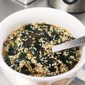 楓〜カエ〜's cooksnap of when they made とろろ昆布とわかめのスープ.