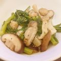 はんなぽお's cooksnap of when they made バター醤油香る*簡単春菊ときのこの酒蒸し.