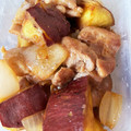 ＊まり1225＊'s cooksnap of when they made さつまいもと鶏肉の甘辛炒め.