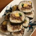 あり太郎☆'s cooksnap of when they made 太巻きがストレス少なく切れる技??.