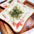 STimeBlues's cooksnap of when they made カニカマと青海苔のチーズトースト.