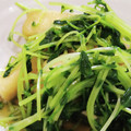あや3069's cooksnap of when they made 豆苗と油揚げの煮びたし.