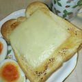 ほか弁ママ's cooksnap of when they made 朝食に！やみつき♡味噌マヨチーズトースト.