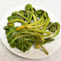 ＊なみへい＊'s cooksnap of when they made 【野菜ソムリエ】こごみの下処理.