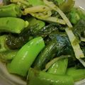 あゆたっくん's cooksnap of when they made 白だしで簡単♪絹さや＆わかめの煮物.