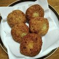 ☆卵大好き☆'s cooksnap of when they made 生クリームでリッチに☆基本のコロッケ.