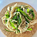 azbjbn's cooksnap of when they made 簡単副菜♡春菊とえのきのごま和え.