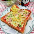 在宅勤務のおじさん's cooksnap of when they made 朝の定番＊ピザトースト.
