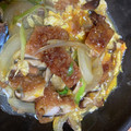 クックDMEKPK☆'s cooksnap of when they made 市販のとんかつとちくわで卵とじ.