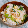 yukarin222's cooksnap of when they made 簡単混ぜるだけ☆鮭と小松菜と卵の混ぜご飯.