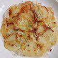 yukarin222's cooksnap of when they made じゃがピザ★ライスペーパー★防災★節水.