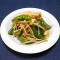 ＠迷子＠'s cooksnap of when they made もやし、スナップエンドウ、卵のサッと炒め.